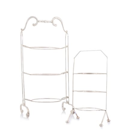 ARGENTI RECENTI PORTAVIVANDE IN ARGENTO, XX SECOLO, a tre ripiani, unito a...