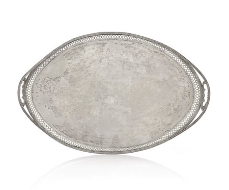 ARGENTI D'EPOCA VASSOIO IN ARGENTO, XIX SECOLO, ovale con manici e bordo...