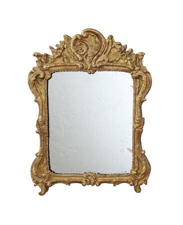 MOBILE DEL XIX SECOLO SPECCHIERA IN LEGNO SCOLPITO E DORATO, XIX SECOLO, in...