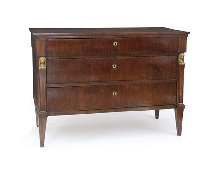 MOBILE DEL XIX SECOLO CASSETTONE IN NOCE, INIZIO XIX SECOLO, a tre cassetti...