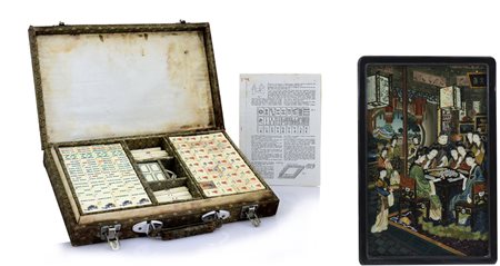 ARTE ORIENTALE DIPINTO SU VETRO, CINA, XIX SECOLO, con figure al gioco del...