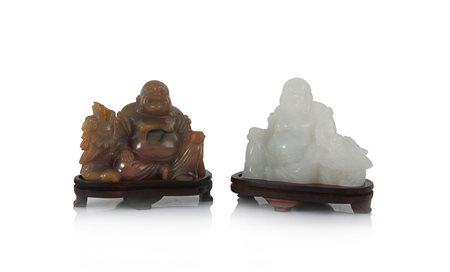ARTE ORIENTALE UN BUDDHA IN CRISTALLO DI ROCCA MILK E UNO IN AGATA, CINA,...