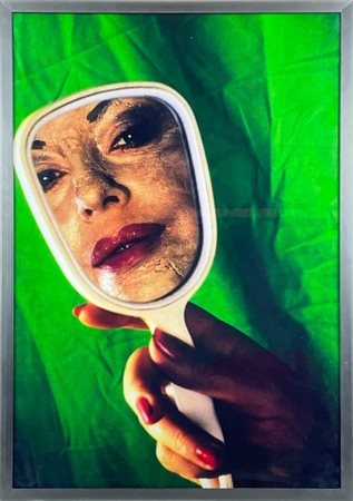 ORLAN (1947), “Parodie Make - Up au Miroir", 1997, Scatola luminosa, cm 50 x...