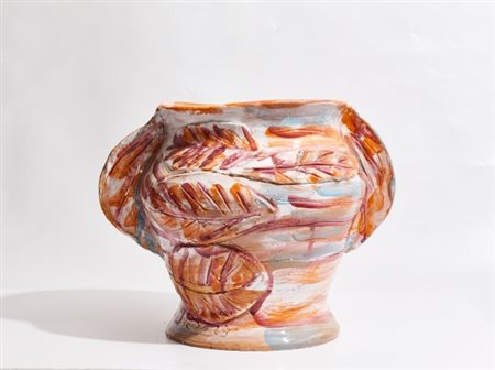 Gabriele Gambuti (1959), “Serie Lila”, anni 2010, Vaso in terracotta...