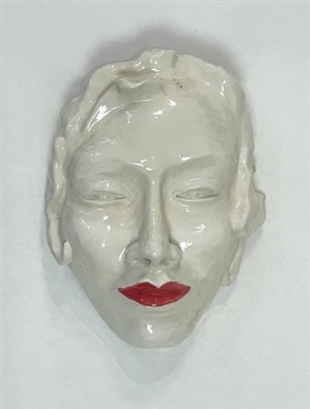 Veronica Zonzini (1976), “Maschera”, 2025, Ceramica, terra bianca e smalti,...