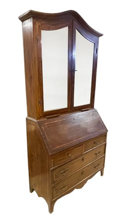 Mobile Trumeau, XIX/XX secolo. Mobile con ante superiori a specchio e anta a...