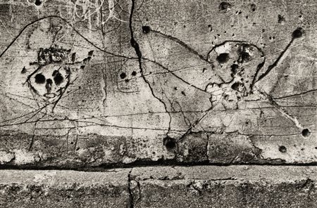 Brassaï  (1899 - 1984)  - Graffiti, 1930s