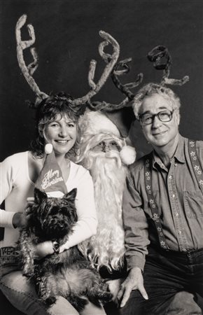 Elliott Erwitt (1928 - 2023)  - Senza titolo (Elliott e Pia), 1999