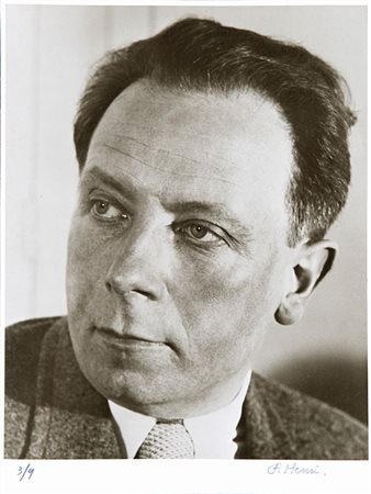 Florence Henri (1893 - 1982)  - Portrait de R. Delaunay, 1934