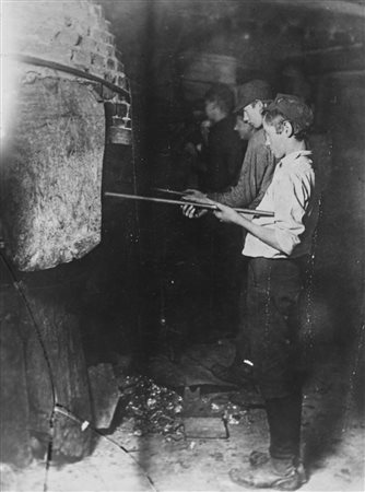 Lewis Hine (1874 - 1940)  - Glass Factory, Grafton, West Virginia, 1908