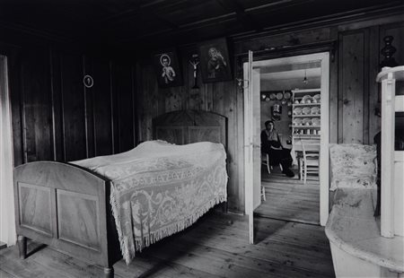 Gianni Berengo Gardin (1930 - 2025)  - Dentro le case, Veneto, 1977