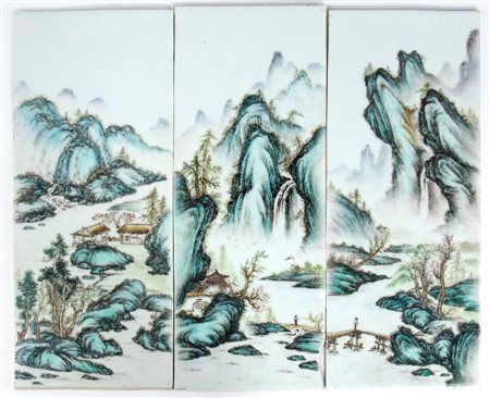  
Raffinato set  di formelle in porcellana ( 3 pezzi), Cina Periodo Repubblica (1912-1949)
 Cada una Alt.49cmX41cm