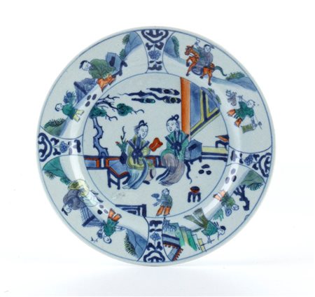  
Piatto decorato a smalto doucai, Cina Inizio dinastia Qing (1644-1912)
 Diam.23cm