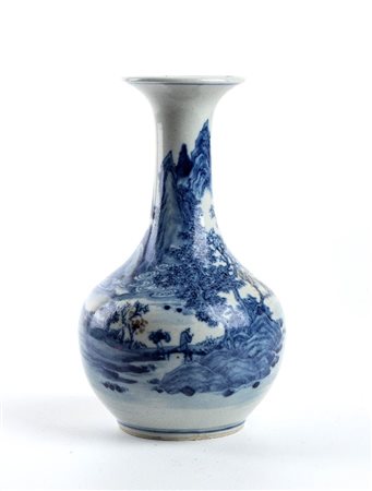  
Vaso in porcellana bianco e blu, Cina Fine dinastia Qing, XIX secolo
 Alt.20cm