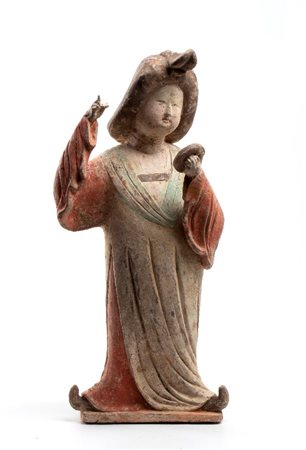  
Figura di una dama di corte, Cina  dinastia Tang (618-907)
 Alt.48cm.