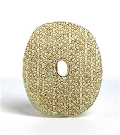  
Giada ornamentale Cina, prima metà XX secolo.
 Alt. 9,8 cm; Lung. 8,9 cm