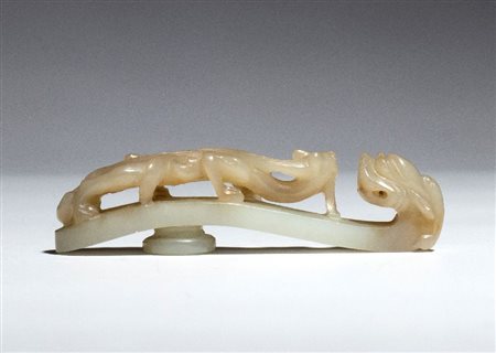  
Intaglio in giada, Cina Fine dinastia Qing, XIX secolo
 Alt.8,8cmX1,6cm