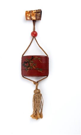  
Inro in lacca con netsuke, Giappone fine periodo Edo (1603-1868)
 Alt.29cm