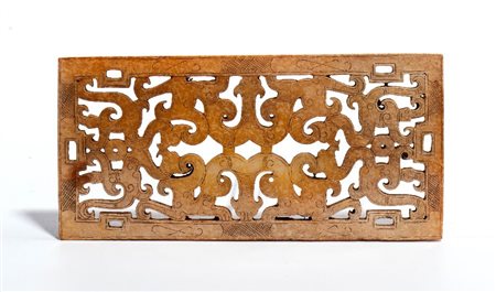  
Placchetta in giada, Cina  dinastia Qing, XIX secolo
 Larg.10cmX4,8cm