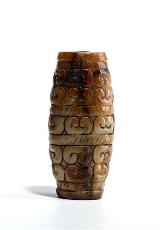  
Ornamento pendente in giada , Cina dinastia Qing
 5,7cmX2,5cm