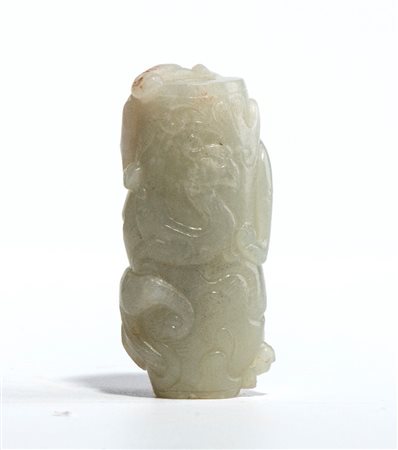  
Ornamento pendente in giada, Cina XX secolo
 4cmX2cm