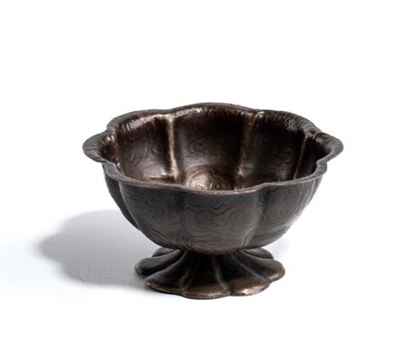  
Ciotola per rituali buddista, Cina dinastia Qing, XIX secolo
 Alt.5cm;diam.8cm