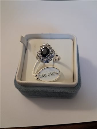 ANELLO CON ZAFFIRO E DIAMANTI