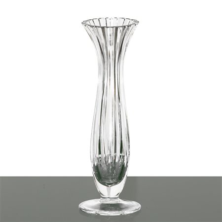 Vaso in cristallo a bocciolo con corpo scanalato