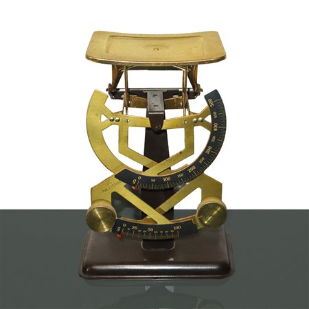 Bilateral - Pesalettere in metallo e ottone, 1950s