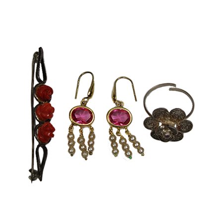 LOTTO COMPOSTO DA OGETTI VARI