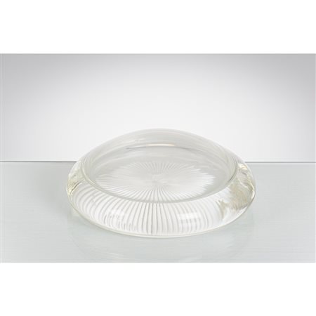 LUDOVICO DIAZ DE SANTILLANA, Pressa carte in vetro