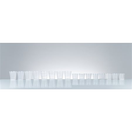 CARLO SCARPA, Sedici bicchieri