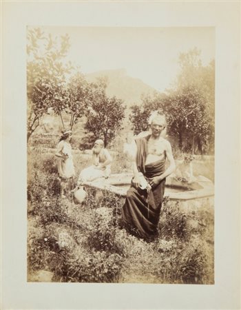 VON GLOEDEN WILHELM (1856-1931) Scena arcadica, Socrate alla fontestampa su...