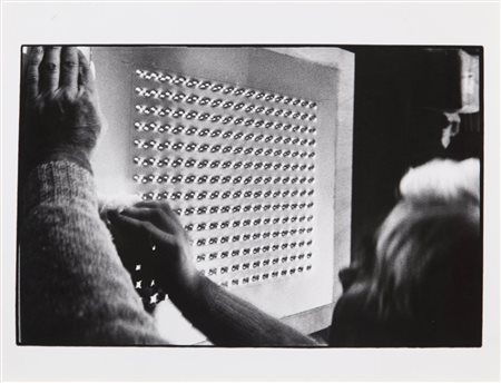 LO DUCA NINO (1940-) Enrico Castellani1975stampa ai sali d'argento,...