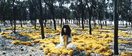 SHIRIN NESHAT (1957-) Mahdokht2003c-print14,7x34 cm - foglio 30,48 x 35,56...