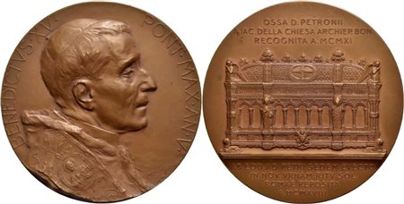 ROMA. Benedetto XV (1914-1922) Medaglia 1918 Nuova Urna per Reliquie di S.Petronio  Ø: 66 mm (AE g. 136) RR . FDC