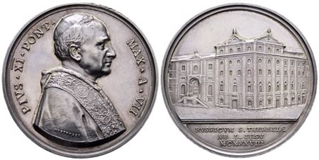 VATICANO. Pio XI (1922-1939). Medaglia 1928 annuale a.VII collegio russo. Ag; 35,90gr; 44mm. Fondi lucenti. qFDC