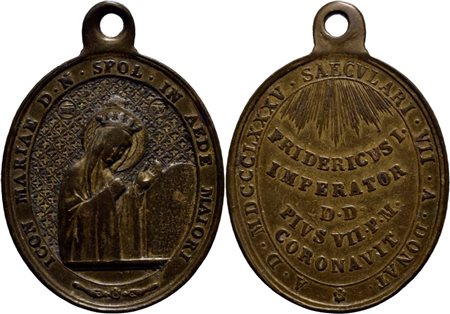 RELIGIOSE - Medaglia - 1885 - Incoronazione B.V. di Spoleto - (AE g. 9,6) R mm. 24x29. qSPL