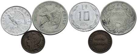 CILE. Lotto di 3 monete. Nominali, date e conservazioni varie.