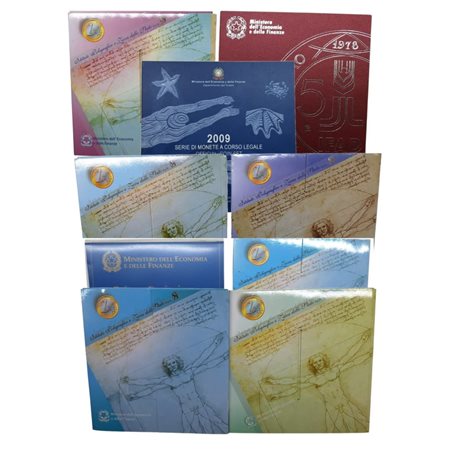 REPUBBLICA ITALIANA. Lotto di 9 serie divisionali in euro dal 2002 al 2009 con argento. FDC