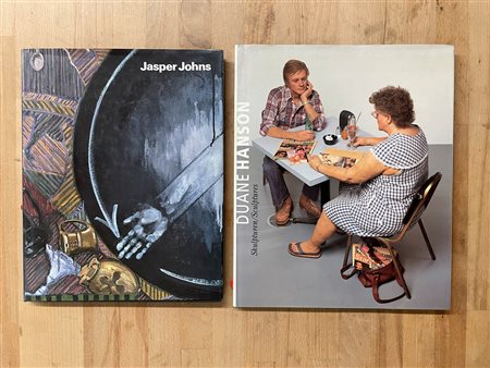 JASPER JOHNS E DUANE HANSON - Lotto unico di 2 cataloghi