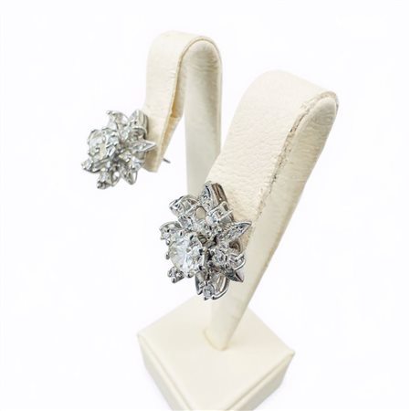 Orecchini in oro bianco 18 kt