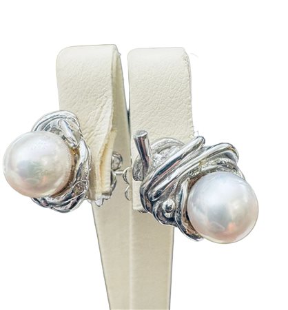 Orecchini oro bianco 18 kt di Emilio Scanavino