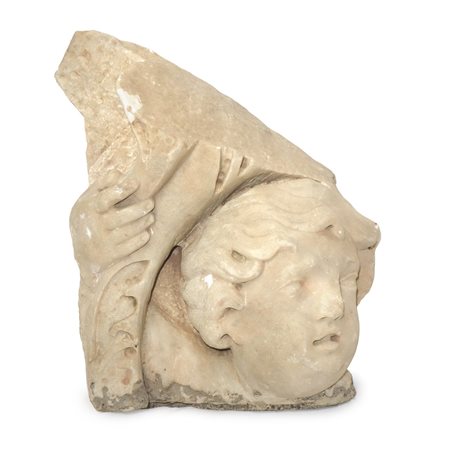 Testa di putto, frammento in marmo bianco, 17°  secolo