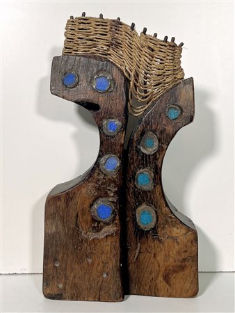 GIUSEPPE AMADIO, 29 X 16 X 5 cm, ”Entero” scultura in legno da parete,...
