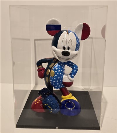 UMBERTO ZIVE, 40 X 40 X 28 cm, Tecnica mista, spray acrilici e marker su PVC,...