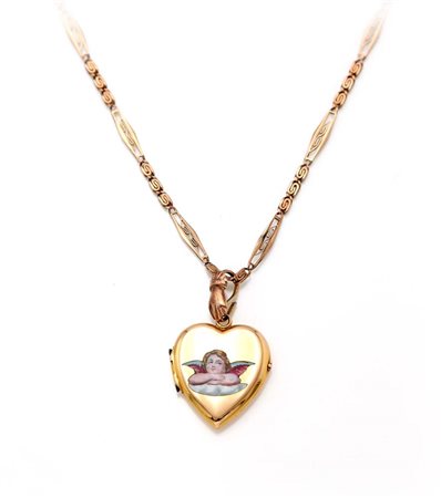 Catena antica con pendente a cuore, portaritratti. Oro a basso titolo. Peso...