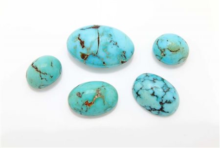 Lotto di 5 spole in turchese Peso complessivo gr. 12,90.