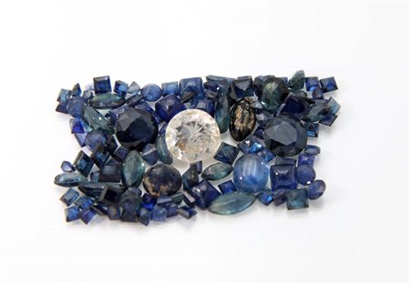 Lotto assortito di zaffiri blu e 1 pietra incolore ct. 12,60