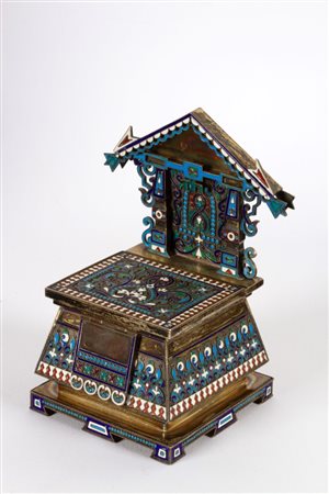 IVAN KHLEBNIKOV  Trono porta sale in argento - San Pietroburgo, 1908-1927